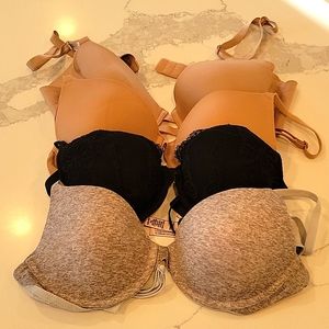AMAZING DEAL!  👀 Set of 4 34B bras!